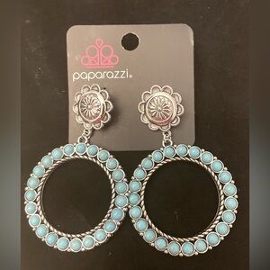 Paparazzi-Jewelry Playfully Prairie Blue - Earrings